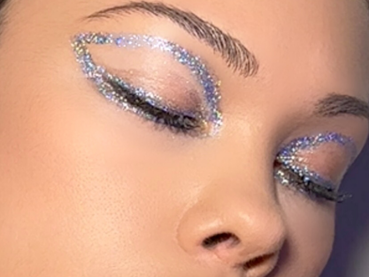 Light Blue Makeup