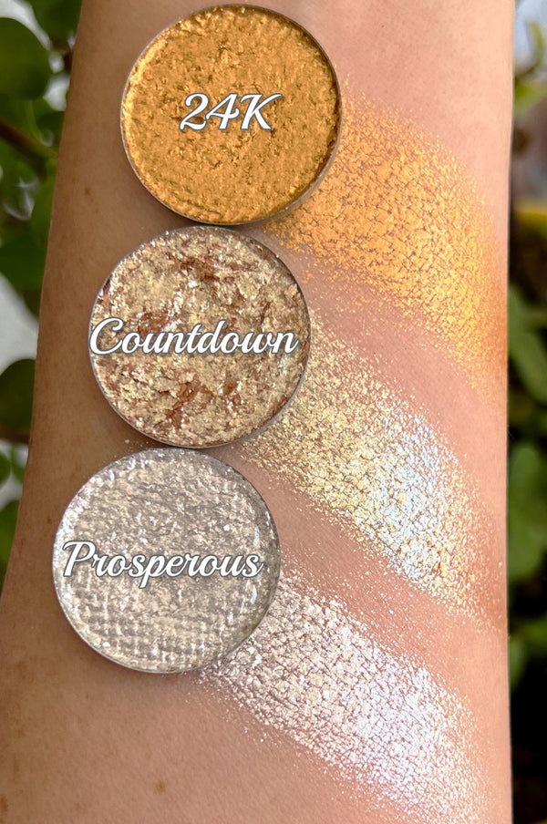 COUNTDOWN Gold Eyeshadow- Vegan Friendly, Cruelty Free