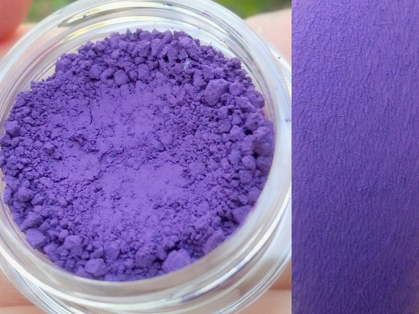 CHA CHING - Matte Eyeshadow and Eyeliner Makeup